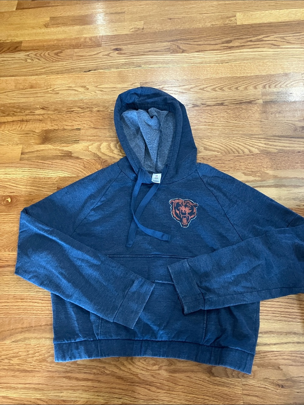 NFL Bears Jr Women's Navy Blue Cropped Hoodie with Team Logo Sz L EUC